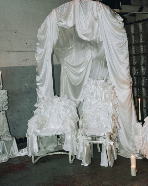 Если роспись не в загсе, то где?