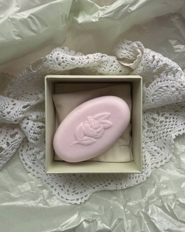 Тренды летнего декора на свадьбу 2025