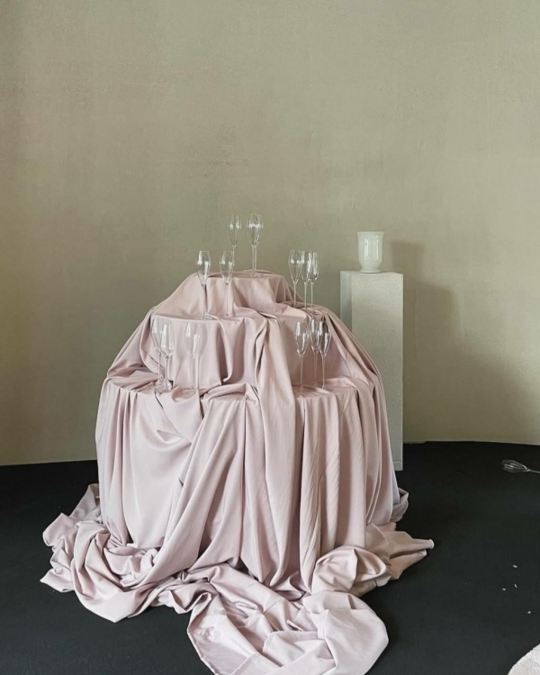 Как обыграть драпировки и текстиль в декоре?