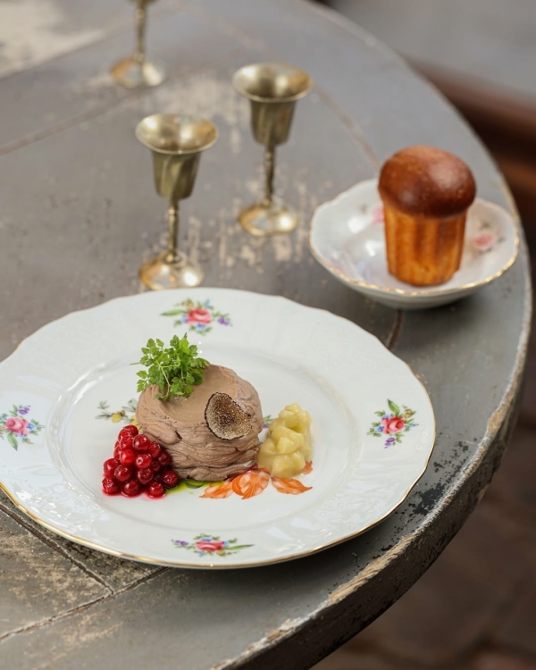 30+ атмосферных веранд в лучших ресторанах Москвы