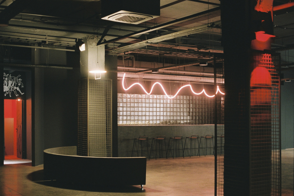 Площадки P4, Суперметалл