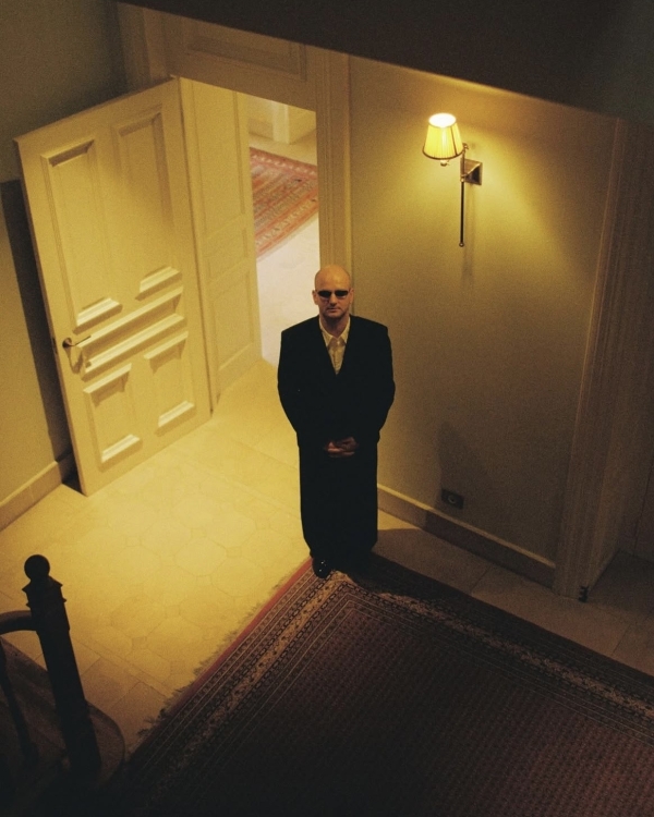 Если роспись не в загсе, то где?