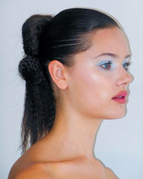 Новый бьюти-тренд для невест: макияж в духе