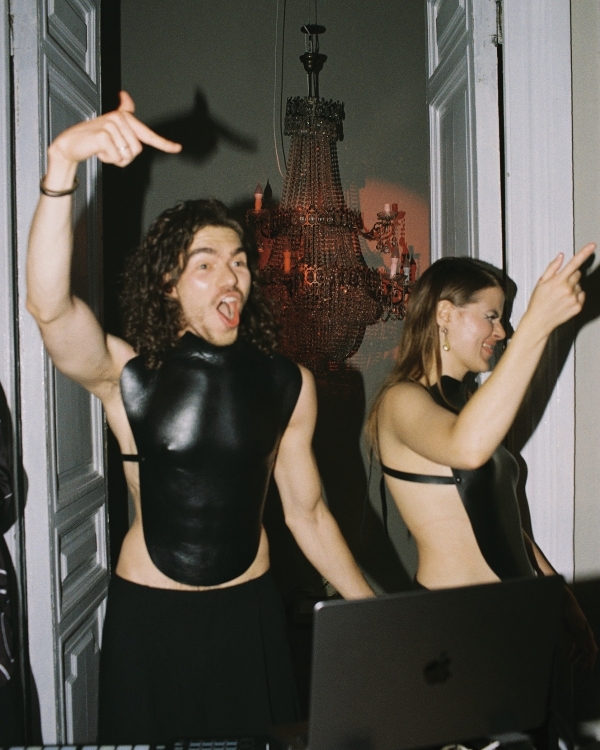 Интервью с невестой: о 50 референсах для