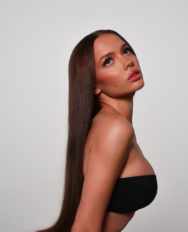 Валя Карнавал выходит замуж?