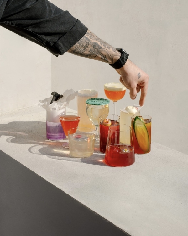 «Горная невеста» в «Художественном», фотовечер в «Перспективе»