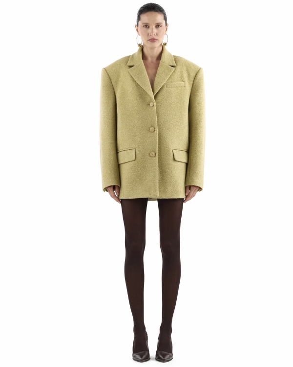 Жакет как беспроигрышная верхняя одежда для невест.