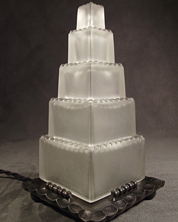 Тренды летнего декора на свадьбу 2025