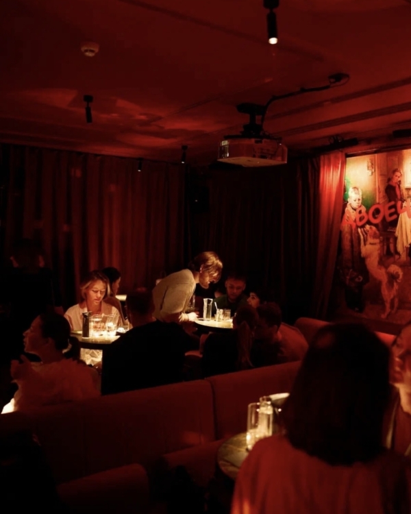 Кокосовые сырники в «Стрелке», разговоры об искусстве