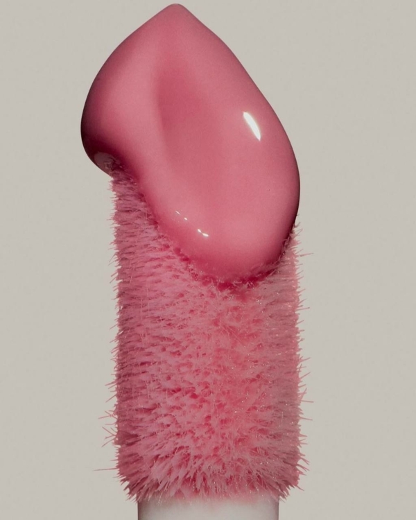 Как выбрать идеальную помаду невесте и не