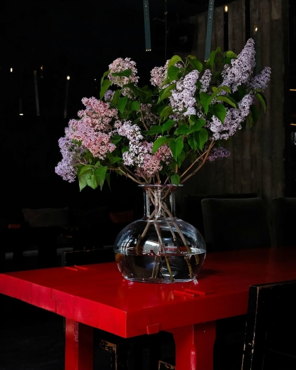 «Тотальная медитация» в «Зотове», винтажные сокровища в