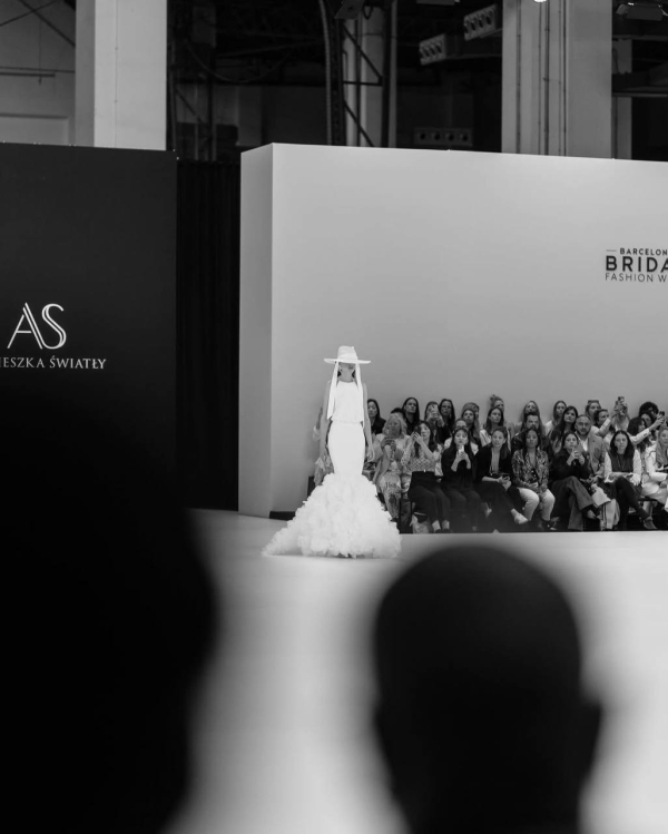 12 главных платьев с Недели свадебной моды