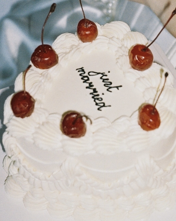 Если роспись не в загсе, то где?