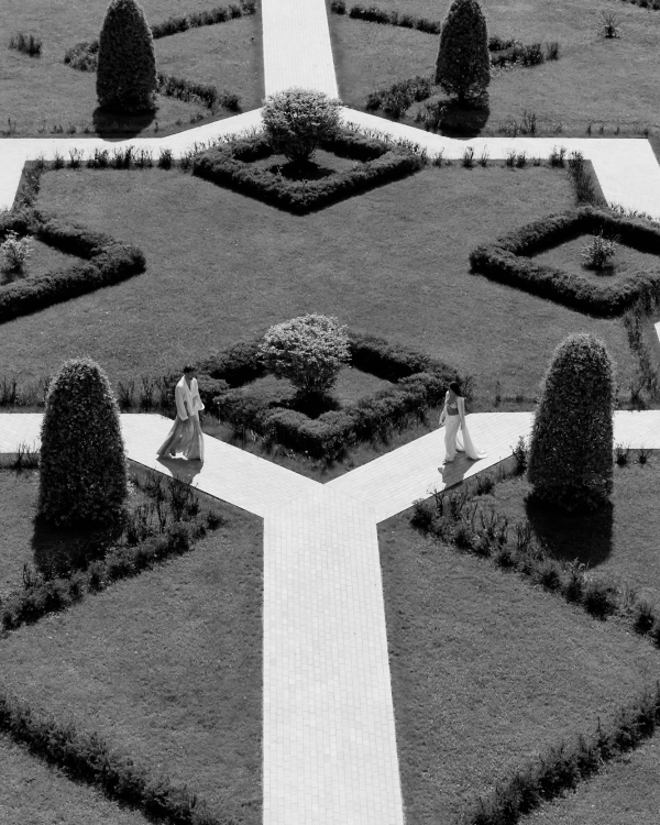 Интервью с женихом: об интеграции квеста в