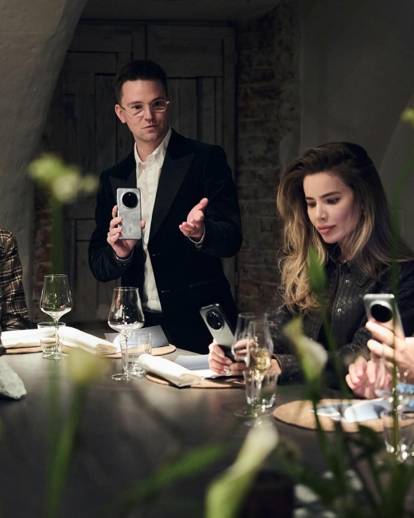 Как попасть в список гостей на закрытое