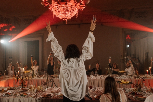 Интервью с невестой: о 50 референсах для