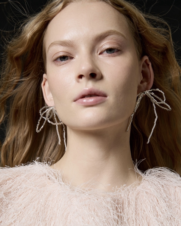 Какие серьги выбрать невесте на свадьбу?