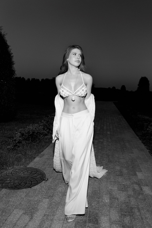 Интервью с женихом: об интеграции квеста в