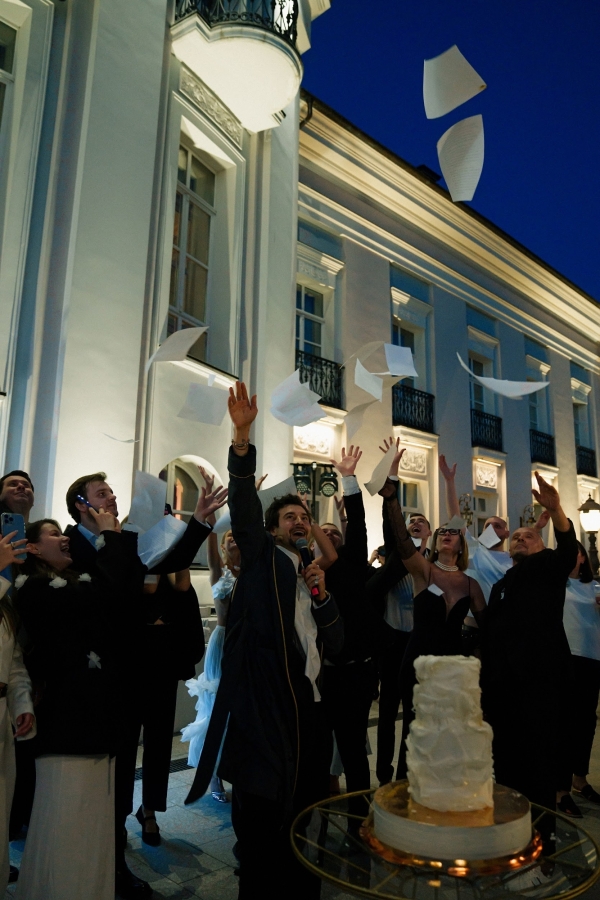 Интервью с женихом: об интеграции квеста в