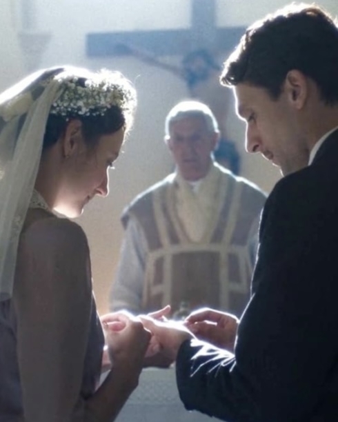 «Горная невеста» в «Художественном», фотовечер в «Перспективе»