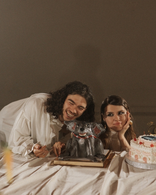 Интервью с невестой: о 50 референсах для