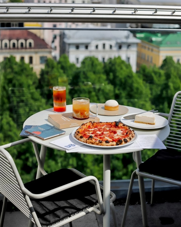 30+ атмосферных веранд в лучших ресторанах Москвы