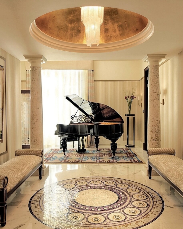 Люксы для камерных свадеб в отелях Москвы