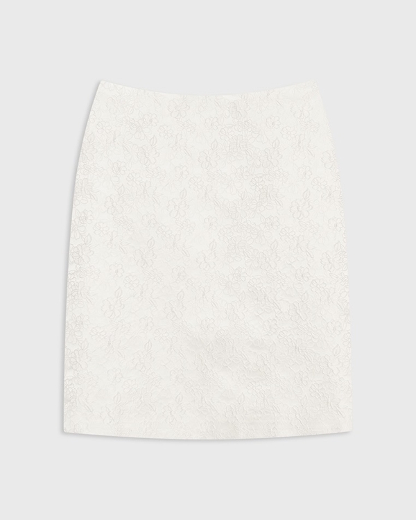 Не только платья: 7 альтернативных образов для