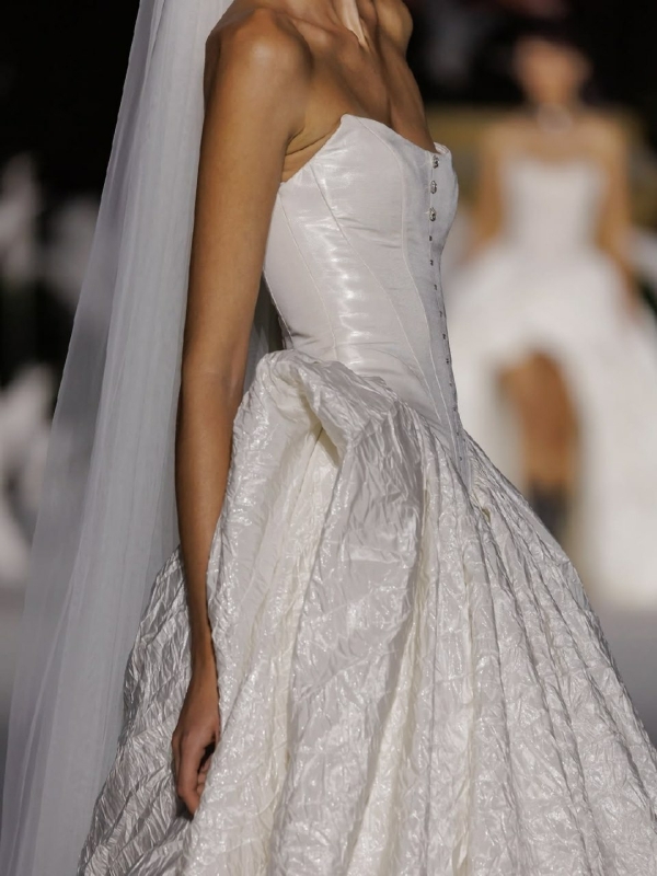 Неделя свадебной моды в Барселоне — 2027: