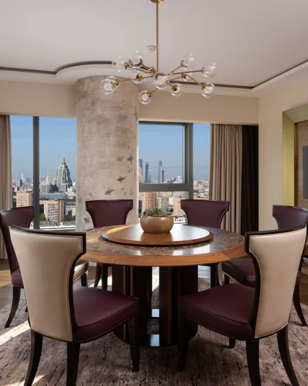 Люксы для камерных свадеб в отелях Москвы