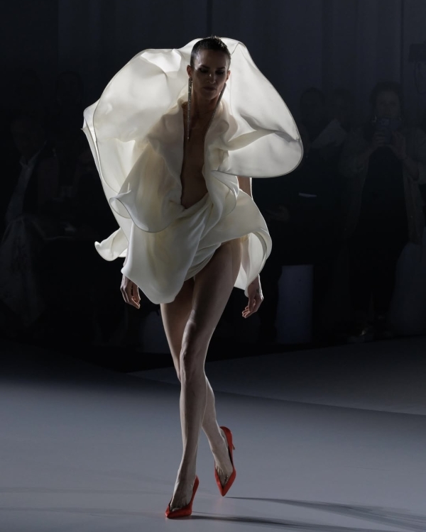 Неделя свадебной моды в Барселоне — 2027: