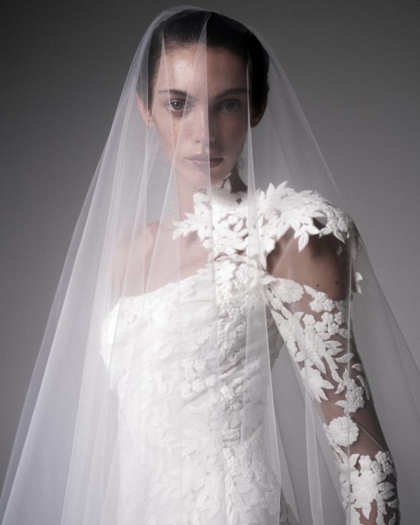 Где купить стильную фату в Москве?