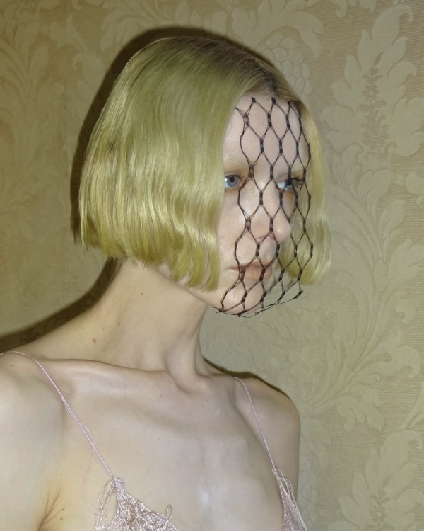 Свадебные прически на короткие волосы — 2026: