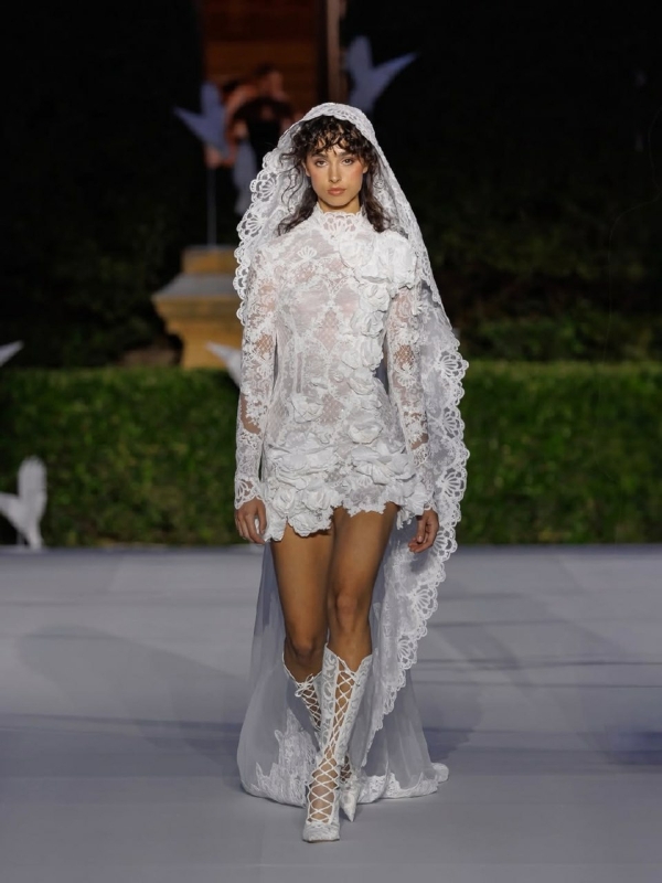 Неделя свадебной моды в Барселоне — 2027: