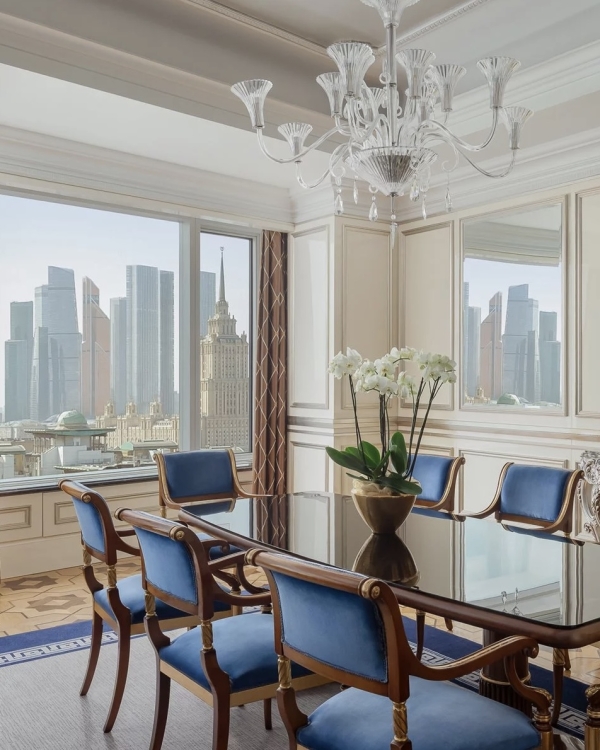 Люксы для камерных свадеб в отелях Москвы