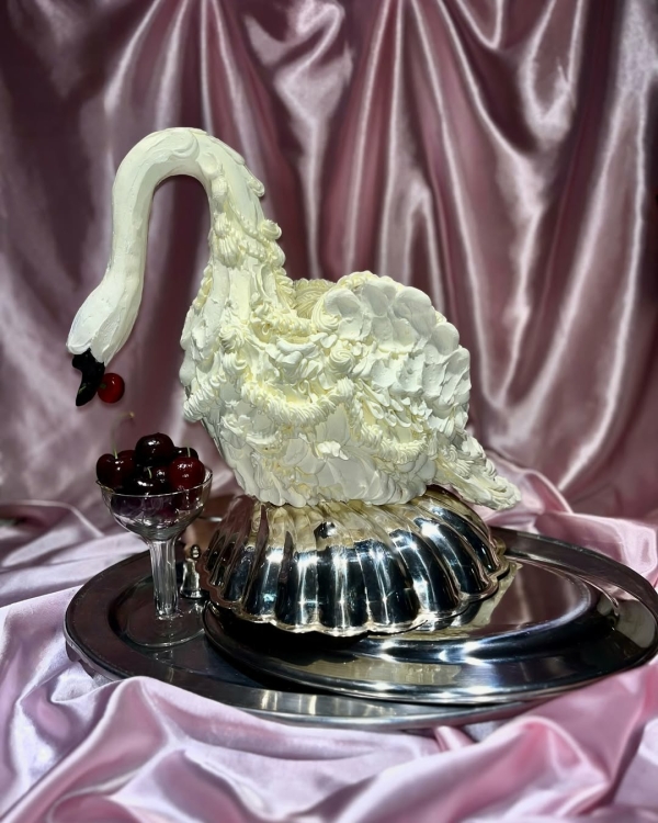 30+ идей декора свадебного торта–2026 в стиле