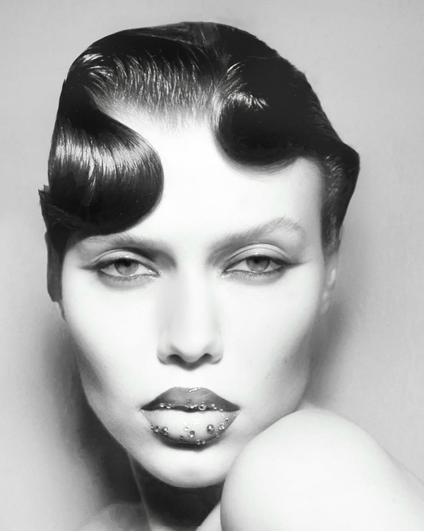 Свадебные прически на короткие волосы — 2026: