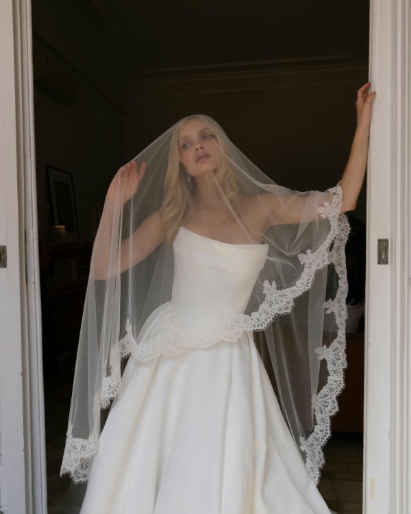 Неделя свадебной моды в Барселоне — 2027: