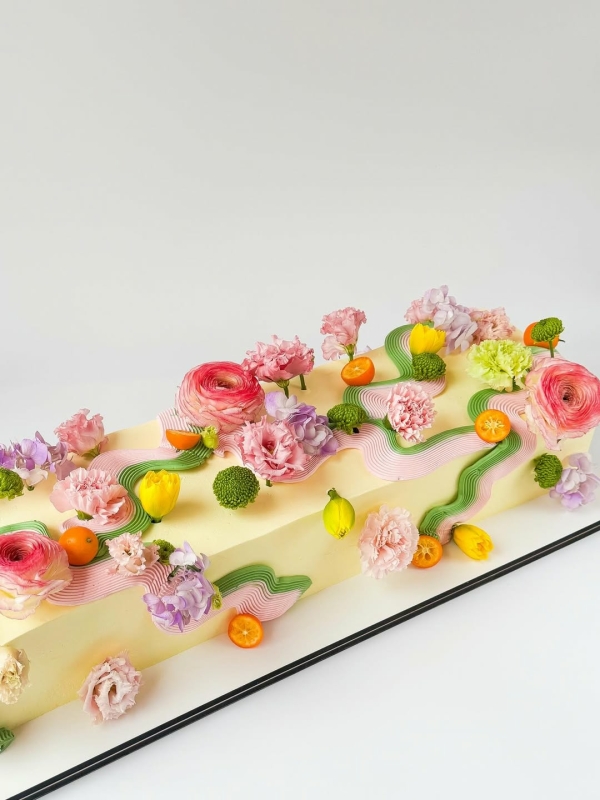 Где заказать дизайнерский свадебный торт в Москве?