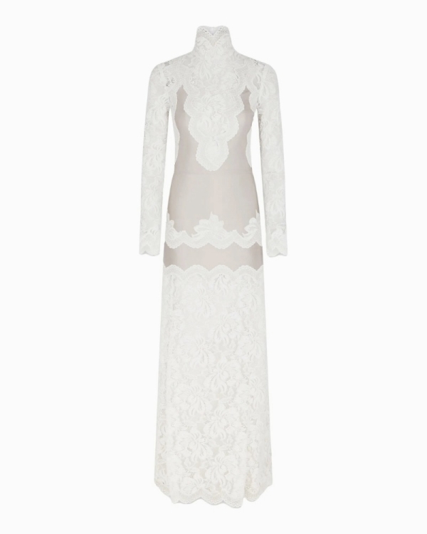 Кружевное свадебное платье — это модно. Нашли