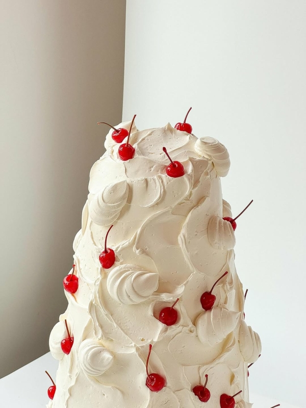 Где заказать дизайнерский свадебный торт в Москве?