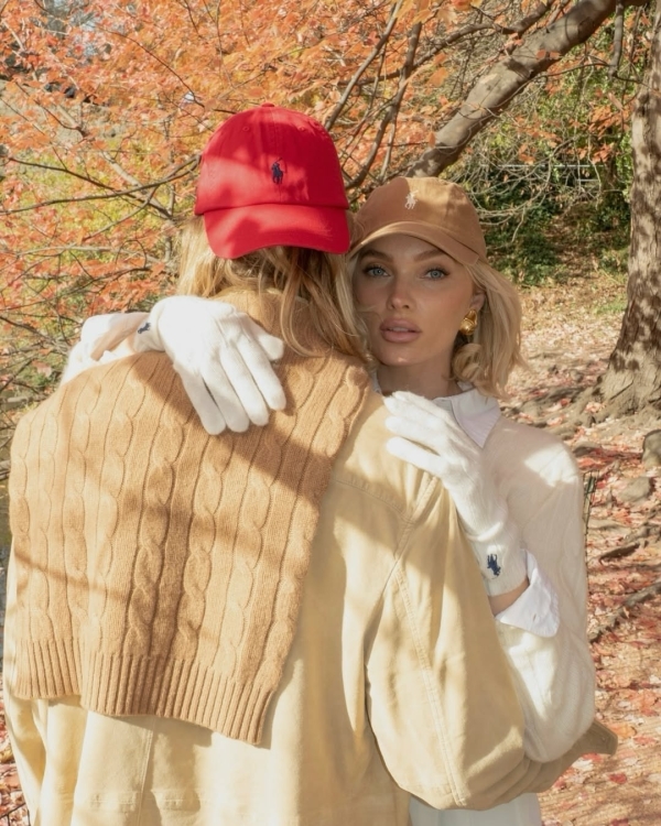 Эльза Хоск станет мамой во второй раз