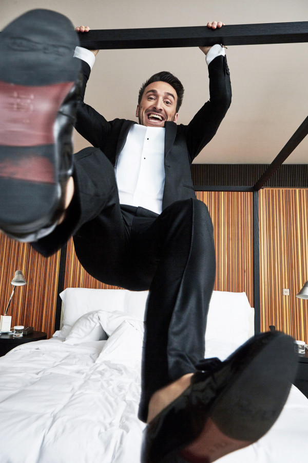 It's a Man's World: ведущие примерили образы