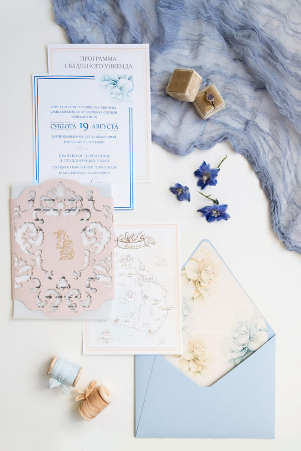 #MarryMeOnSantorini: белоснежная свадьба в Греции