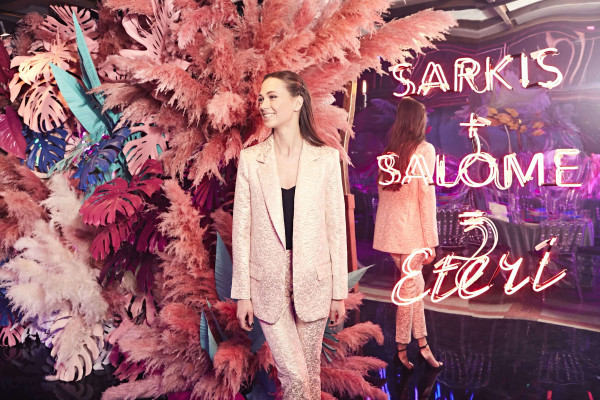 Студия Марии Герман: неоновые джунгли для крошки