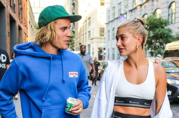 Теперь официально: Джастин Бибер и Хейли Болдуин