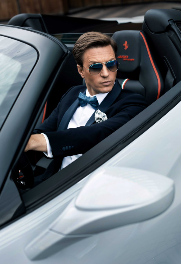 It's a Man's World: ведущие примерили образы