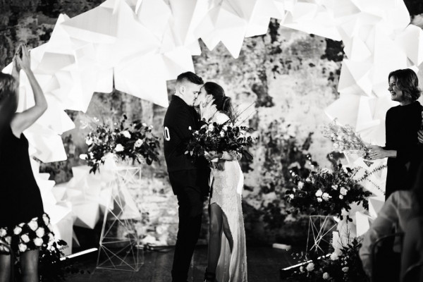 Out Law: свадебная вечеринка Артема и Алисы