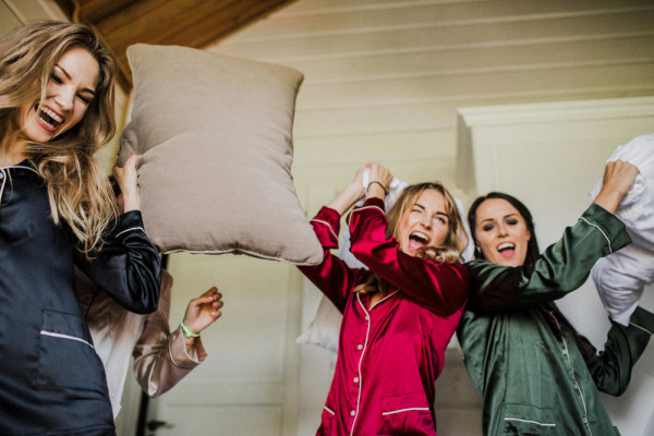 Свадьба в прозрачном шаре