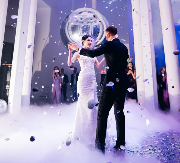 Свадьба футболиста Александра Сапеты и Яны